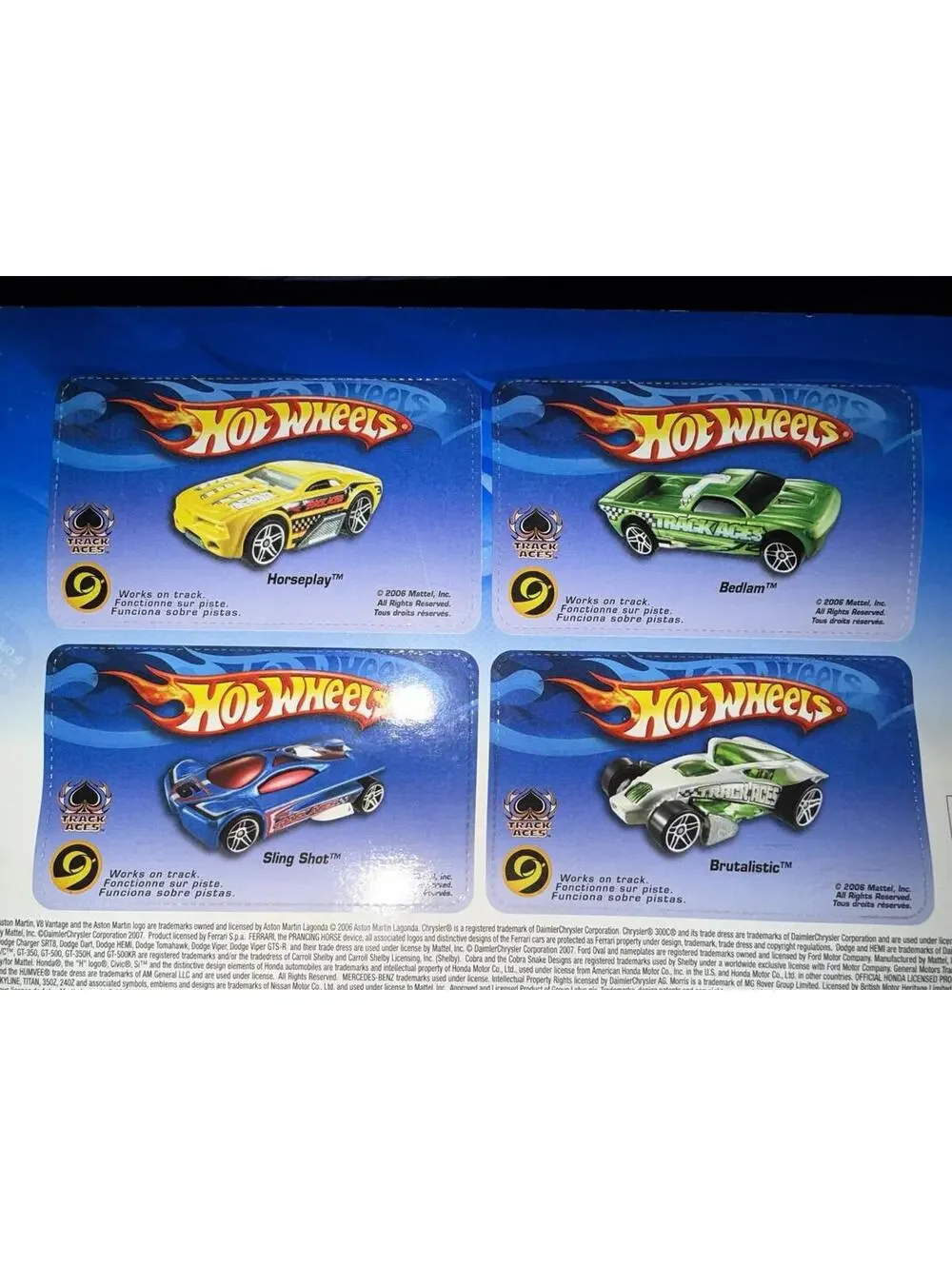 Hot Wheels 10 Gift Pack of Vehicles 2006 New In Box Diecast Car Min Box Damage